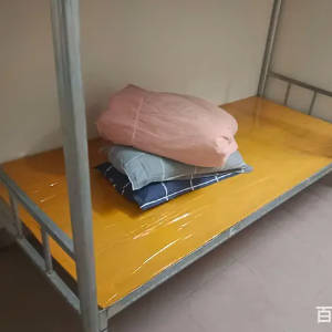 非中介 免押金 地铁站 男生宿舍合租